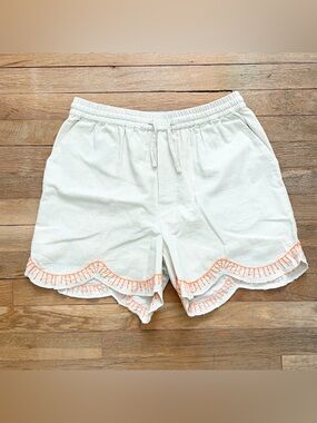 Native Youth Ulrika Scalloped shorts
